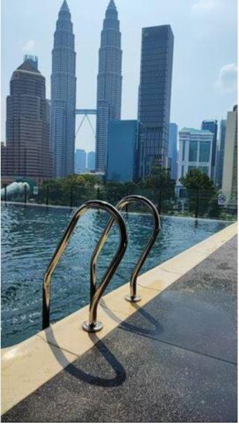 Klcc View Condo Stay كوالالمبور المظهر الخارجي الصورة